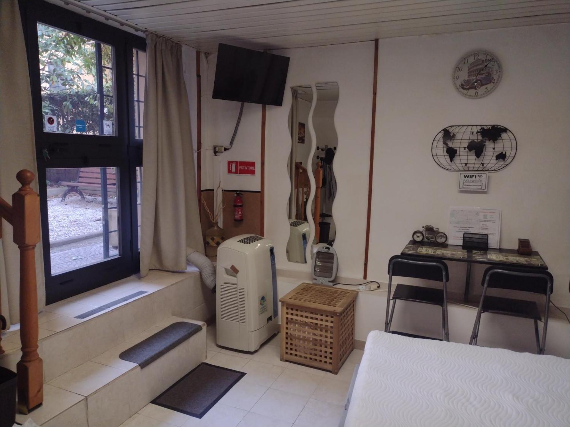 Mini Suite Indipendente Рим Екстериор снимка